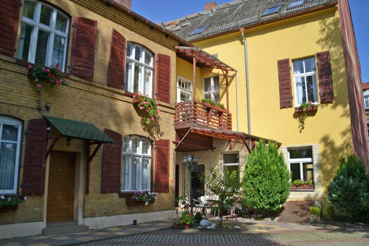 Pension Zur Neisse Guben Bagian luar foto